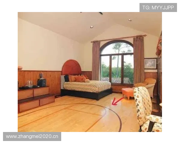 辛德胡家的客厅到底藏了多少篮球和时尚杂志？完全看不出她场上这么拼命的模样！